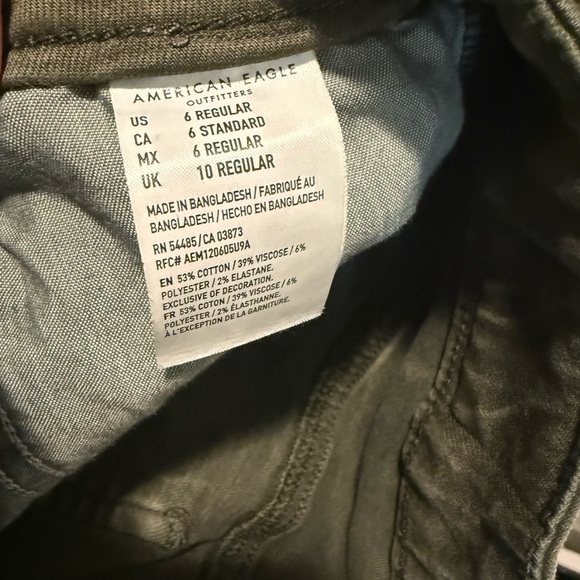 American Eagle Outfitters Camo Jeans - Picture 6 of 6